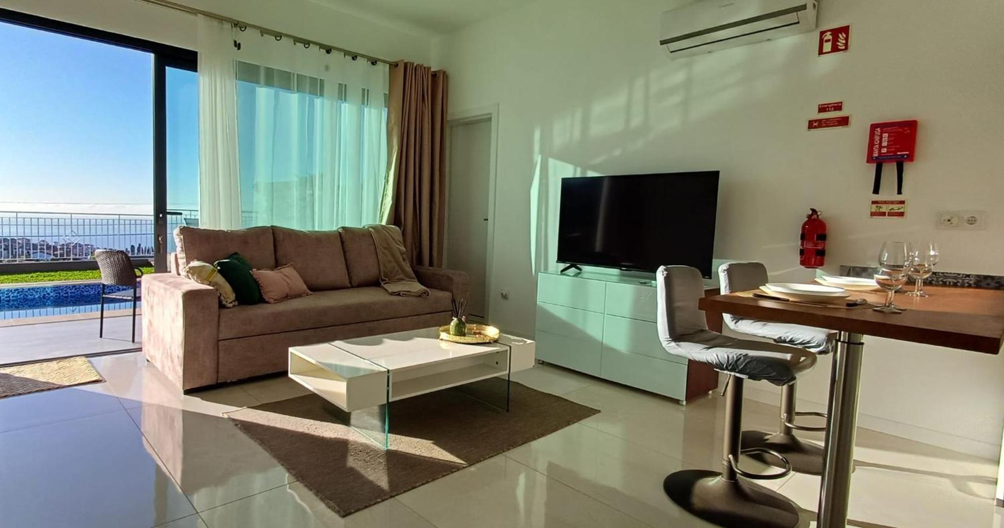 فندق The Tree Of Life House بونتا دو سول المظهر الخارجي الصورة